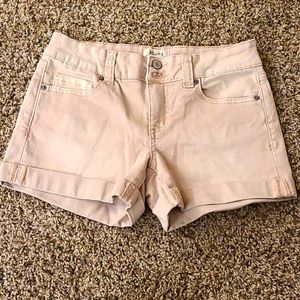 MUDD FLX pale pink denim shorts sz.9
